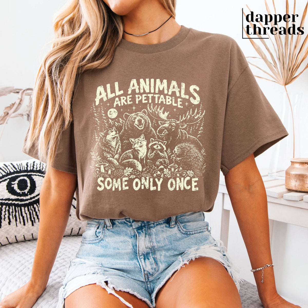 Pettable Tee