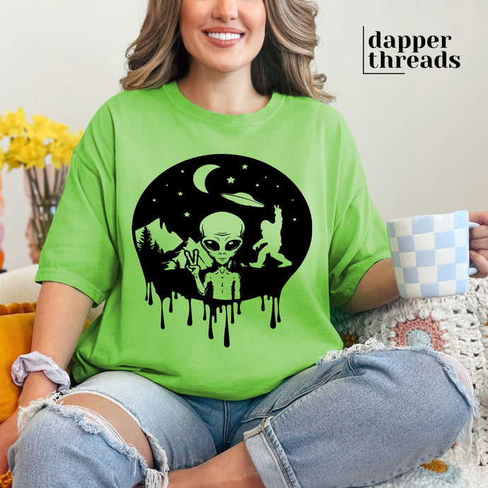 Alien And Yeti Drip Tee