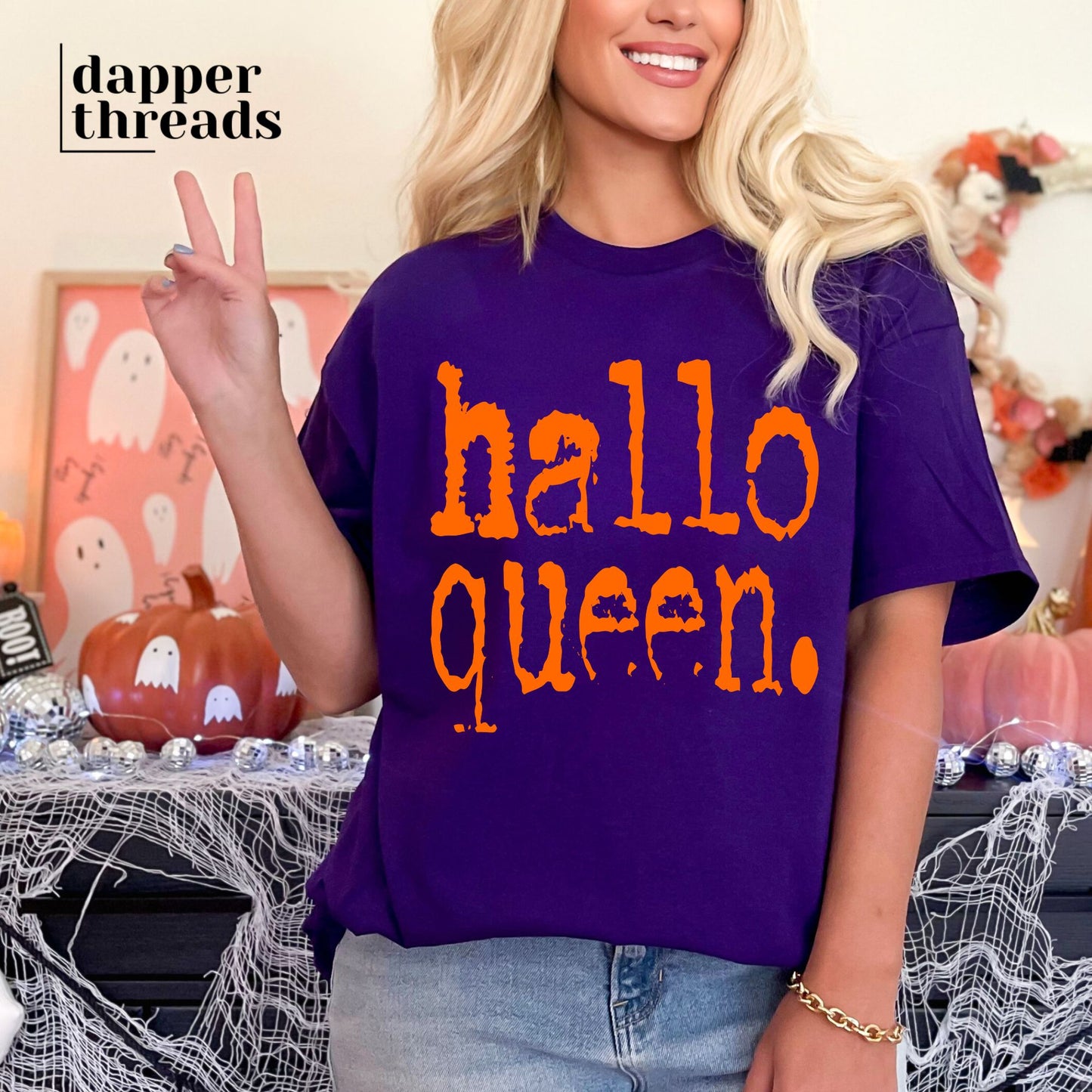Halloqueen Type Tee