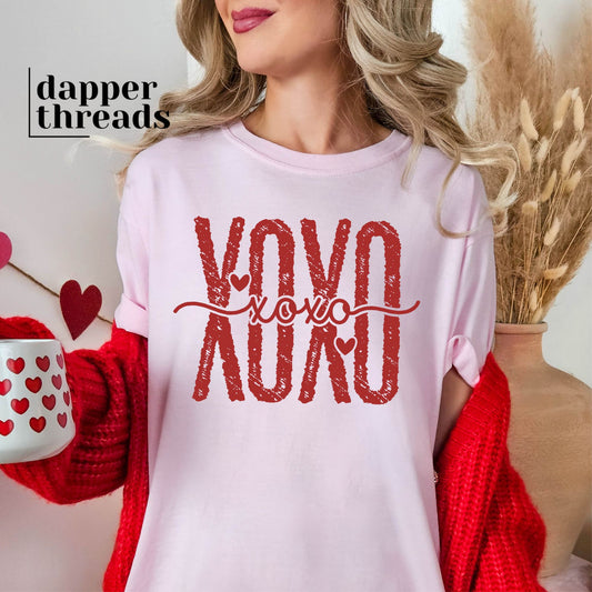 Xoxo Script Knockout Tee